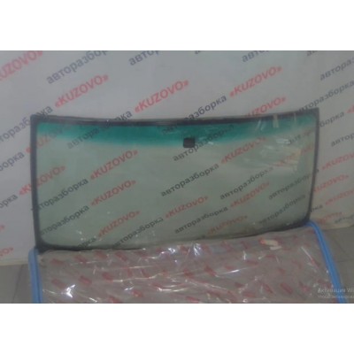 Стекло лобовое Toyota Land Cruiser (100) 1998-2007 5611160272