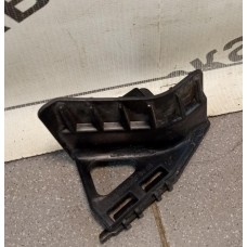 Кронштейн Mercedes Benz W204 2007-2015 2047570008