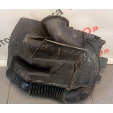 Резонатор воздушного фильтра Peugeot 206 1 1998-2012 9656465480