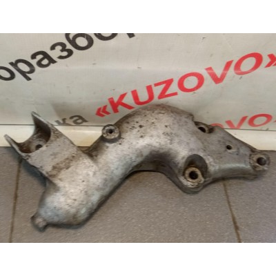 Кронштейн двигателя лапа крепления Peugeot 206 1998-2012 9634999680