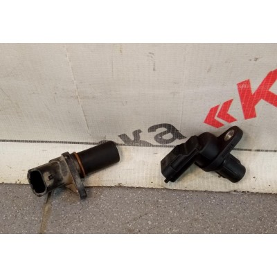 Датчик положения коленвала OPEL Corsa D 2006-2015 Astra H / Family 2004-2015 0261210151