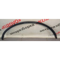 Накладка переднего крыла левого Renault SANDERO 2009-2014 8200886740