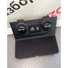 Накладка декоративная HYUNDAI CRETA (2016>) 84621-M0000-TRY