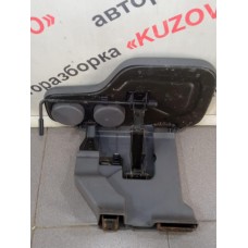 Подстаканник МЕЖДУ СИДЕНИЯМИ СКЛАДНОЙ Honda CR-V 1996-2002 83350S10E00ZA