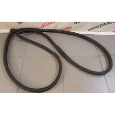 Уплотнитель двери проем ЗАДНЕЙ ЛЕВОЙ Toyota Corolla E12 2001-2007 6787202080