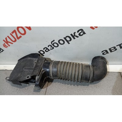 Патрубок воздушного фильтра FORD Fusion 2002-2012;Fiesta 2001-2008 2N119A673CC