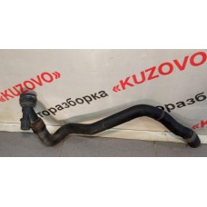 Патрубок радиатора НИЖНИЙ Skoda Octavia 1997-2000 VW Golf IV/Bora 1997-2005 1J0122051