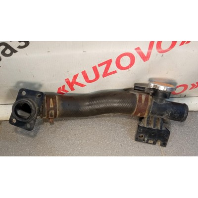 Патрубок радиатора ВЕРХНИЙ Mitsubishi Lancer (CX,CY) 2007-2017 1370A121