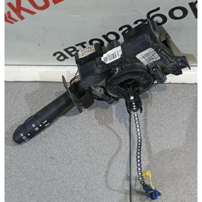 Переключатель поворотов подрулевой Renault Logan 2005-2014 Renault Sandero 2009-2014Renault Duster 2010-2021 255878753R 6001551360