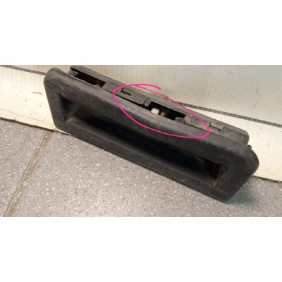 Кнопка открывания багажника Skoda Fabia 2015>  Skoda Karoq 2017> Skoda Kodiaq 2017> Skoda Rapid 2013-2020 6V0827566