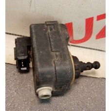 Моторчик корректора фары Toyota Yaris 2005> 89036766