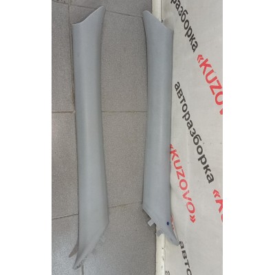 Обшивка стойки передняя левая лобового стекла Honda CR-V 1996-2002 84151S100000