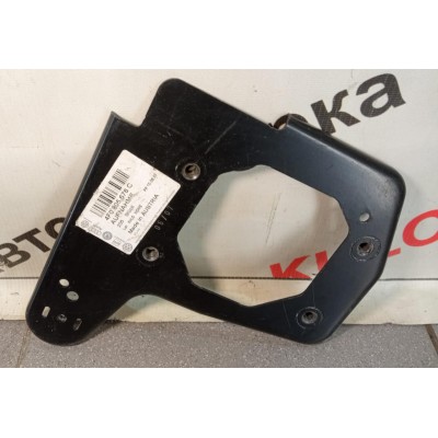 Крепление лонжерона правое AUDI A6  C6 4F  2004-2011 4F0805678C