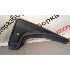 Брызговик задний правый SKODA Octavia (A4 1U-) 2000-2011 1U0821822C