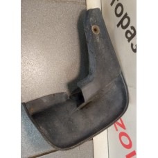 Брызговик задний левый TOYOTA COROLLA E12 (2001-2006) 76626-02120