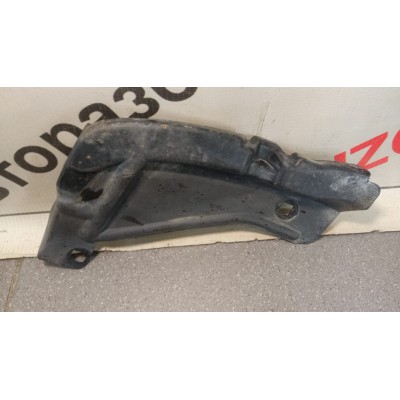 Пыльник (кузов наружные) ЗАДНЕГО БАМПЕРА ПРАВЫЙ TOYOTA COROLLA E12 (2001-2006) 52591-02030