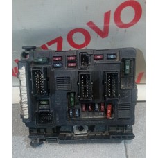 Блок предохранителей  Citroen C5 2001-2004  9636079380 6500Z1