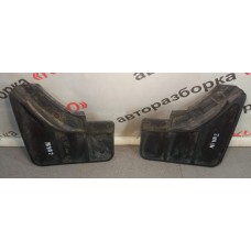 Брызговик передний левый VAZ CHEVROLET NIVA (2002-2020) 2123-8403513