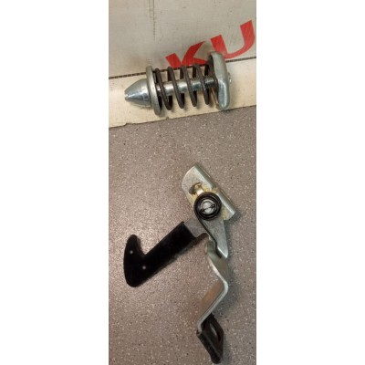 Крючок защелка капота VAZ Lada Kalina 2004-2013 11188406071
