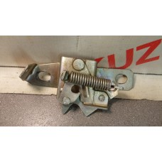 Замок капота VAZ 2101-07 21018406010
