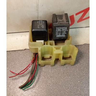 Реле Toyota RAV 4 (1994-2000) 81980-02010 90987-02010