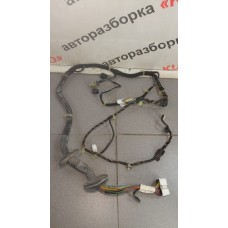 Проводка (коса) Mitsubishi Space Star 1998-2004 MR359928