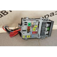Блок предохранителей САЛОННЫЙ Chevrolet Cruze 2009-2016 ASTRA J (2010>) (1.4 16V A14XER) 13222786