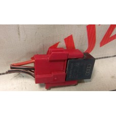 Реле VW Passat [B7] 2011-2015 Skoda Fabia 2007-2015 4H0951253