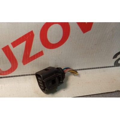 Разъем 6 штекерный Skoda Fabia 2007-2015 1J0973713