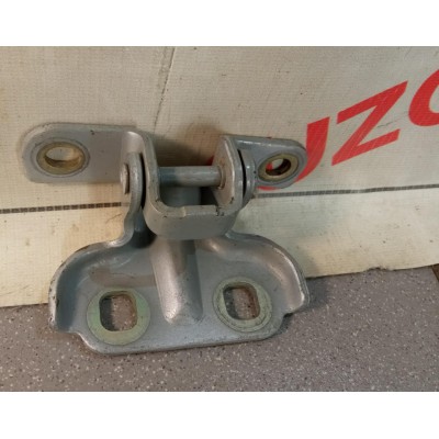 Петля двери передней левой нижняя Chevrolet Aveo (T300) 2011-2015 95493871
