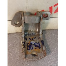 Петля двери передней левой верхняя Geely MK Cross 2010-2016  1012001101