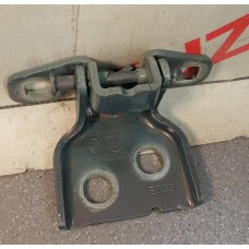 Петля двери ОДИНАКОВЫЕ НА ВСЕ ДВЕРИ ВЕРХНИЕ И НИЖНИЕ RENAULT LOGAN (2005>) Lada Largus 2012> (L=R) 6001546883