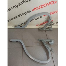Петля крышки багажника  правая Chevrolet AVEO (T300) 2011-2015   95080709