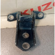 Петля двери передней ЛЕВАЯ ВЕРХНЯЯ=ПРАВАЯ НИЖНЯЯ Mazda Mazda 3 (BK) 2002-2009 F15159210A