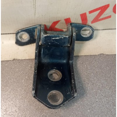 Петля двери передней ЛЕВАЯ ВЕРХНЯЯ=ПРАВАЯ НИЖНЯЯ Mazda Mazda 3 (BK) 2002-2009 F15159210A