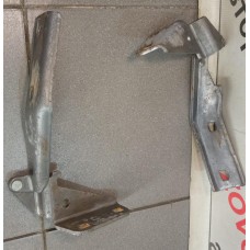 Петля капота левая VAZ Lada Priora 2008-2018 21700840701100