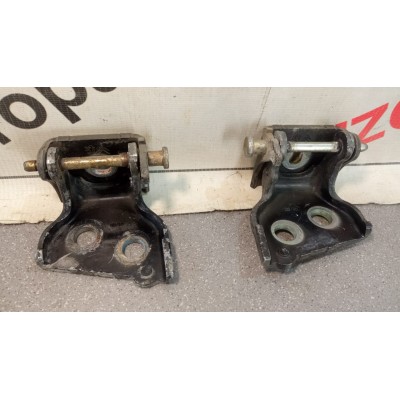 Петля двери передней левой нижняя Citroen C5 2001-2004 9035J7