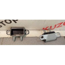 Петля двери багажника Hyundai ix35/Tucson II 2010-2015 797100Z000