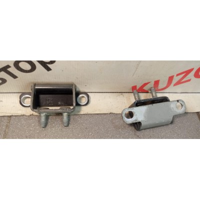 Петля двери багажника Hyundai ix35/Tucson II 2010-2015 797100Z000