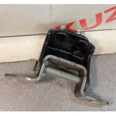 Петля двери задней правой верхняя Geely Emgrand EC7 (FE-1/2) 2011-2016 1062002857