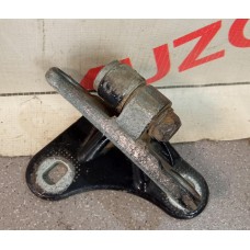 Петля двери передней правой верхняя Mercedes Benz W220 1998-2005 2207200637