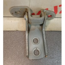 Петля двери передней правой верхняя Toyota Corolla E12 2001-2007 6871006030