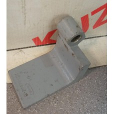 Петля двери передняя правая нижняя VAZ CHEVROLET NIVA 2002-2020 2123610601210