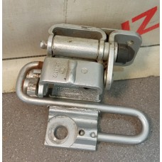 Петля двери задней правой нижняя VW Passat [B6] 2005-2010 VW Passat [B7] 2011-2015 VW Passat CC 2008-2017 3C8833412A