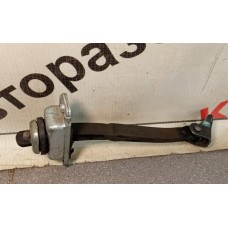 Ограничитель двери передний Chevrolet Captiva (C100) 2006-2010 96624001
