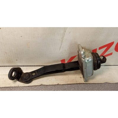 Ограничитель двери передней правой Chevrolet Aveo (T250/T255) 2005-2011 96649047