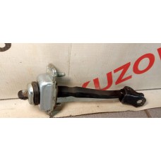 Ограничитель двери задний Chevrolet Aveo (T300) 2011-2015 95940417