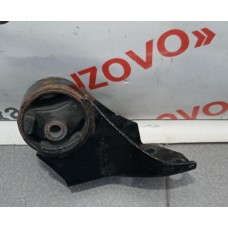 Опора КПП левая KIA SPECTRA 2001> (1.6 мкпп)  0K2N3-39070  0K2N339070