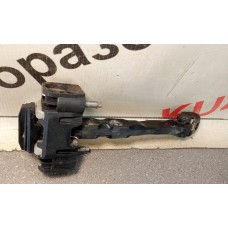 Ограничитель двери ПЕРЕДНИЙ VOLVO S40 (2004>) 31217750