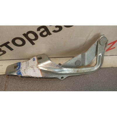 Петля капота левая FORD FOCUS II (2005-2008) 4M5116801AA